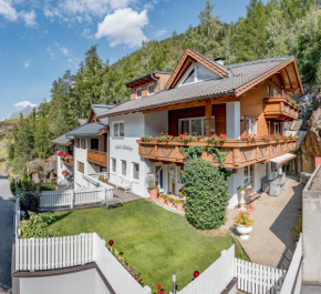 Apart Holiday Sölden